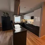Modern With A Good Location Huoneisto