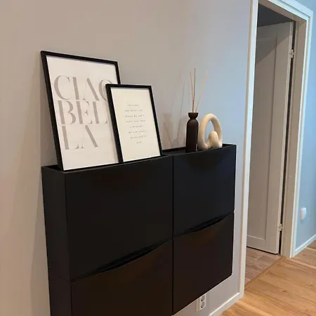 Modern With A Good Location Lägenhet