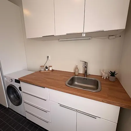 Modern With A Good Location 公寓 罗瓦涅米