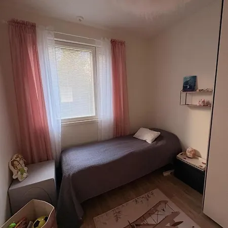 Modern With A Good Location 公寓 *