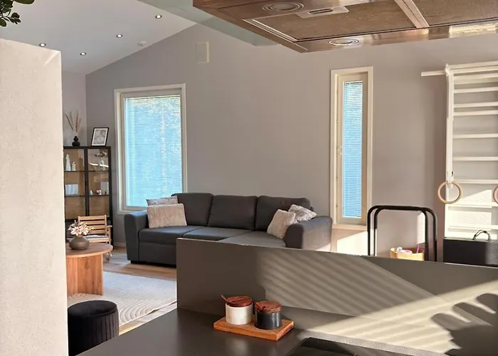 Modern With A Good Location Daire